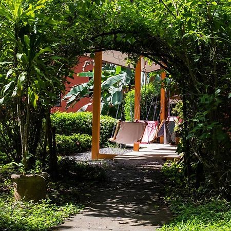 Jungle Lodge At Wild Sun Rescue Center Cabuya  Eksteriør bilde